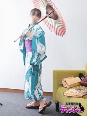 新人・カナ|長崎市近郊風俗で今すぐ遊べる女の子