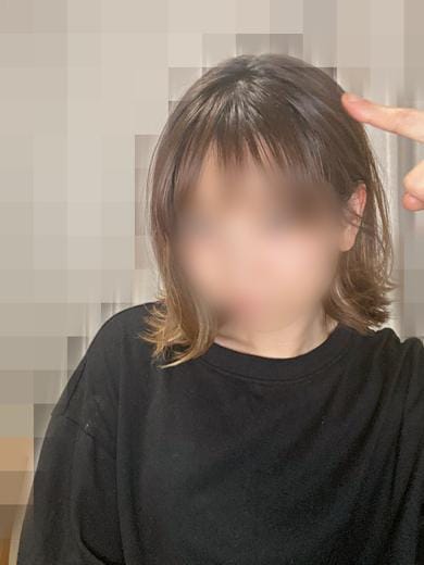 新人・アキナ|人妻専門店ティッシュでおすすめの女の子