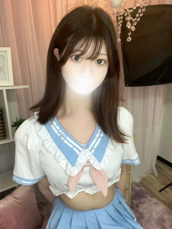 ナナミ
