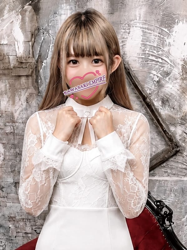 マコト|エンパイアで評判の女の子