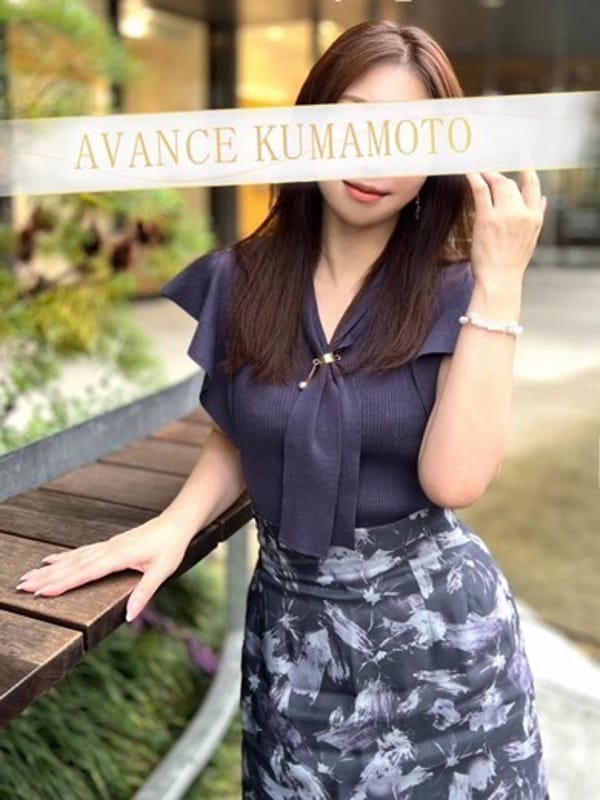 りお|AVANCE 熊本でおすすめの女の子