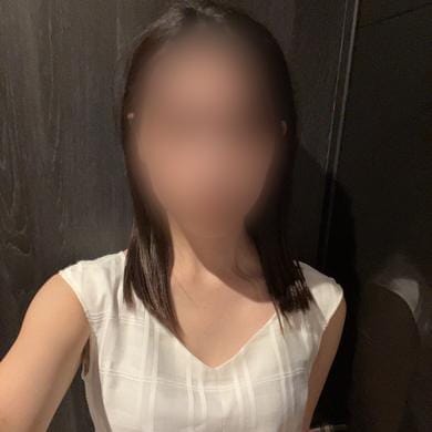 スタイル抜群めちゃカワ清楚系美女【かのん】ちゃんがプレミア出勤です♪|まいっちんぐcolor