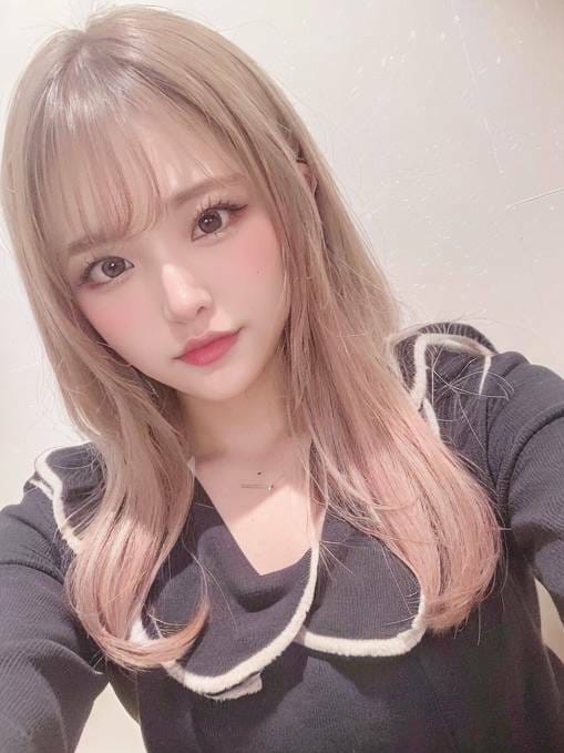 めろん|なちゅらる専門店で評判の女の子