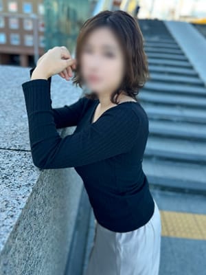 そら|かりんと大宮で評判の女の子