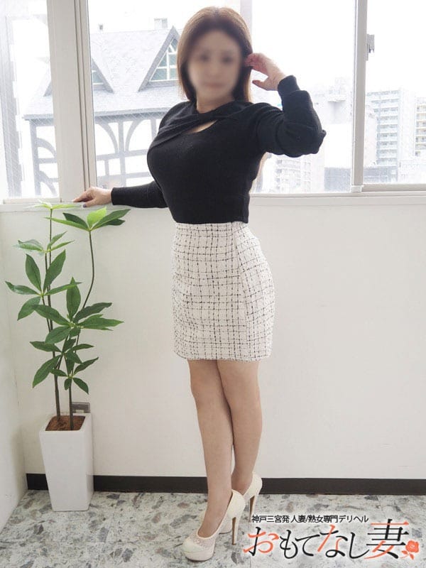 葉月りん|おもてなし妻でおすすめの女の子