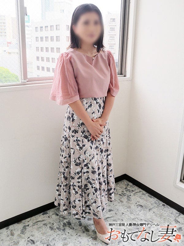 里山いと|おもてなし妻でおすすめの女の子