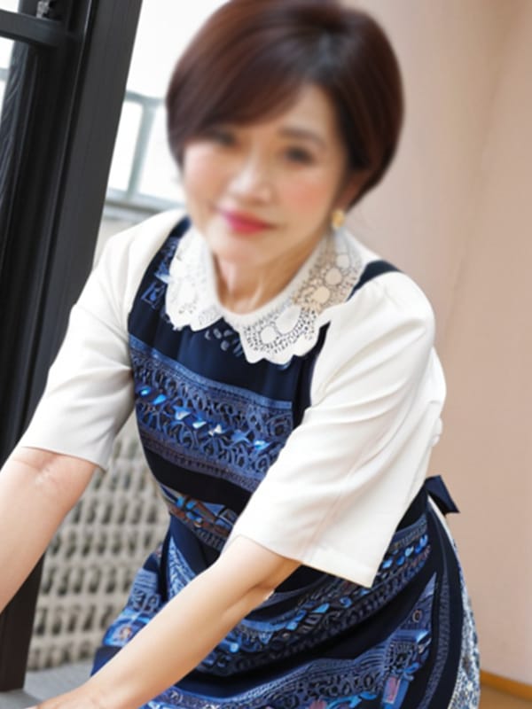 丸岡えつこ