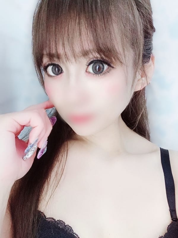 みなみ【脳まで犯す伝説の美女】|セクシャルで評判の女の子