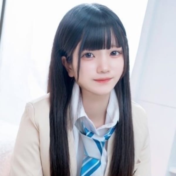 なこ【18歳無敵の癒し系王道美少女】 | E+アイドルスクール池袋店(池袋)