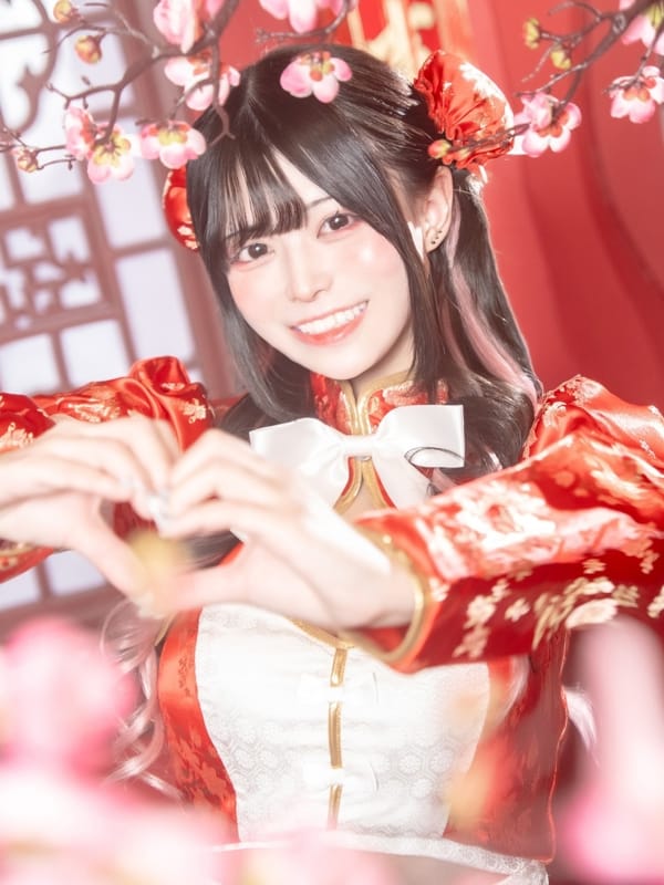 まひる|E+アイドルスクール池袋店で評判の女の子