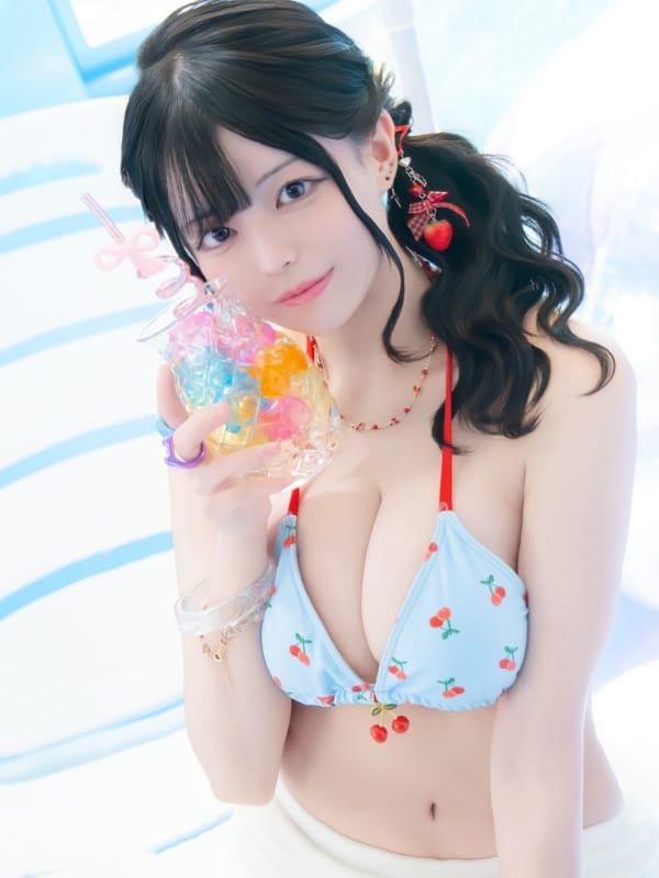 まひる|E+アイドルスクール池袋店で評判の女の子