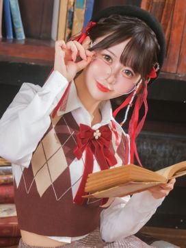 めい|E+アイドルスクール池袋店で評判の女の子