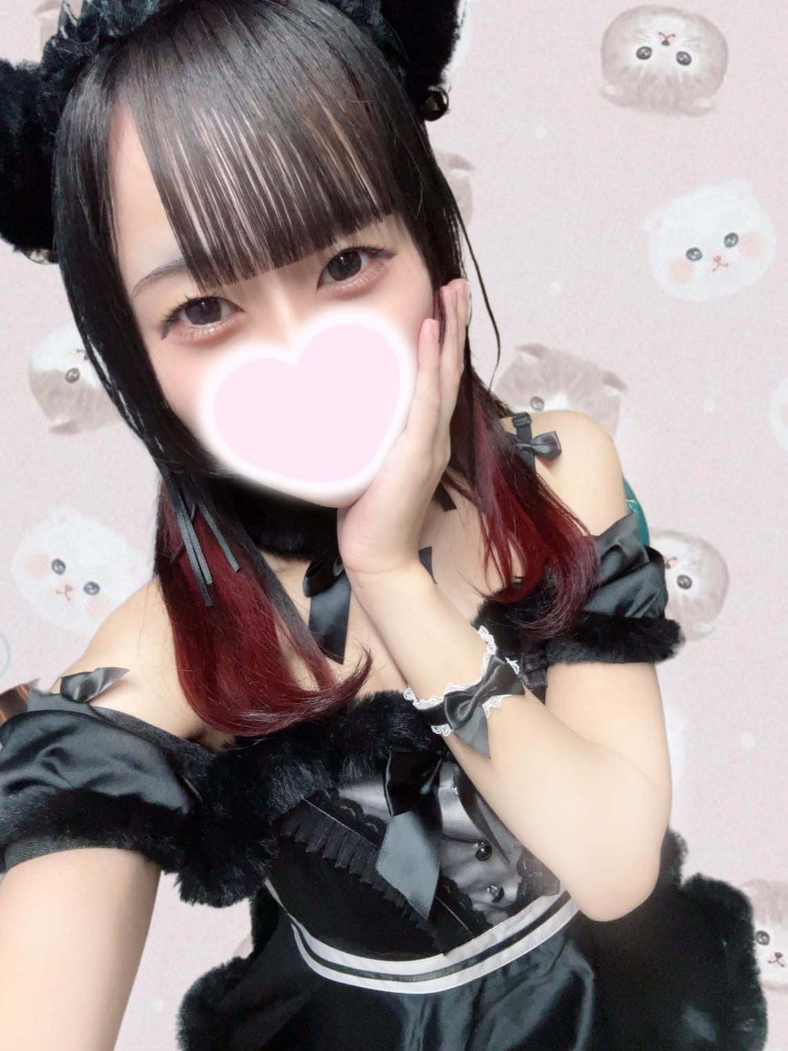 りり【ロリカワ人気嬢！！】