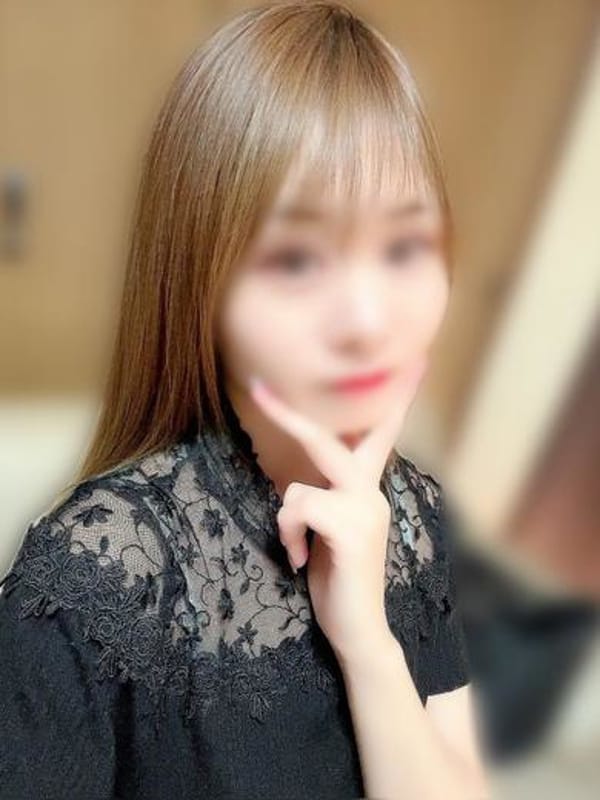 みおり☆脳バグ確定の極上素股♡|ココだけの話！！博多のえろいお姉さんと遊べるお店！でおすすめの女の子