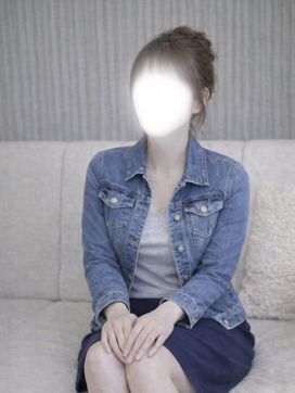 椎名|NUTS TOKYO ナッツトーキョーで評判の女の子