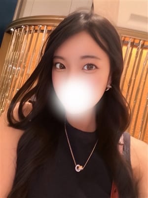 新人まり