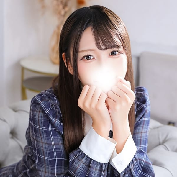 えみ★天然Gカップの従順美少女