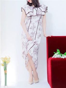 鈴蘭(すずらん)|PLUS 十三店で評判の女の子