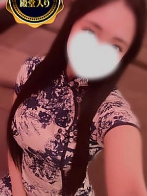 めい|ドラゴンhandでおすすめの女の子