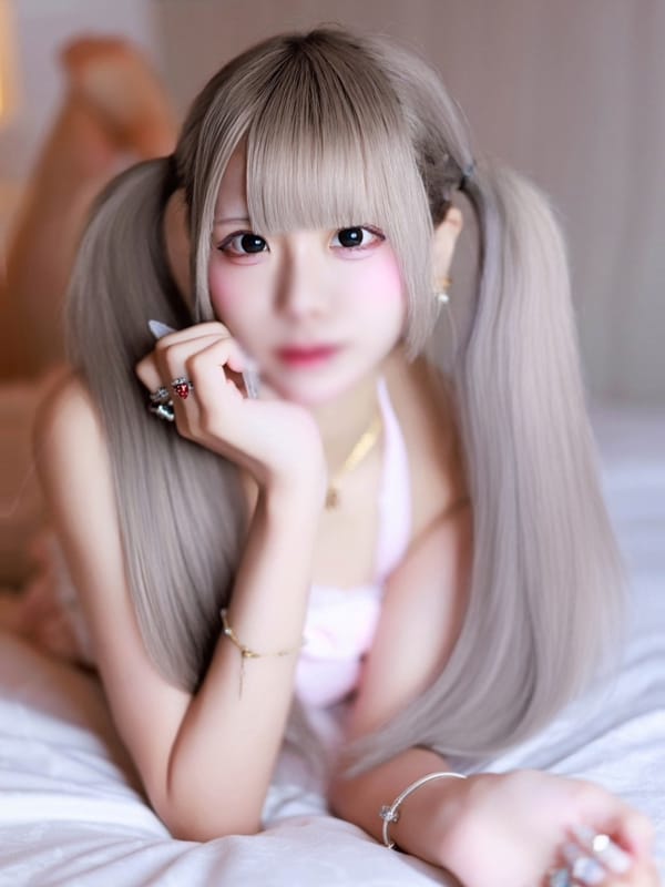 べりぃ|新宿・歌舞伎町風俗で今すぐ遊べる女の子