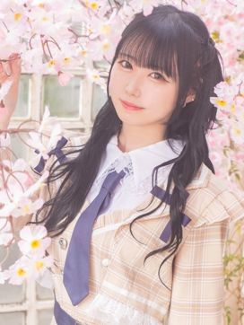 ひびき|E+アイドルスクール新宿・歌舞伎町店で評判の女の子