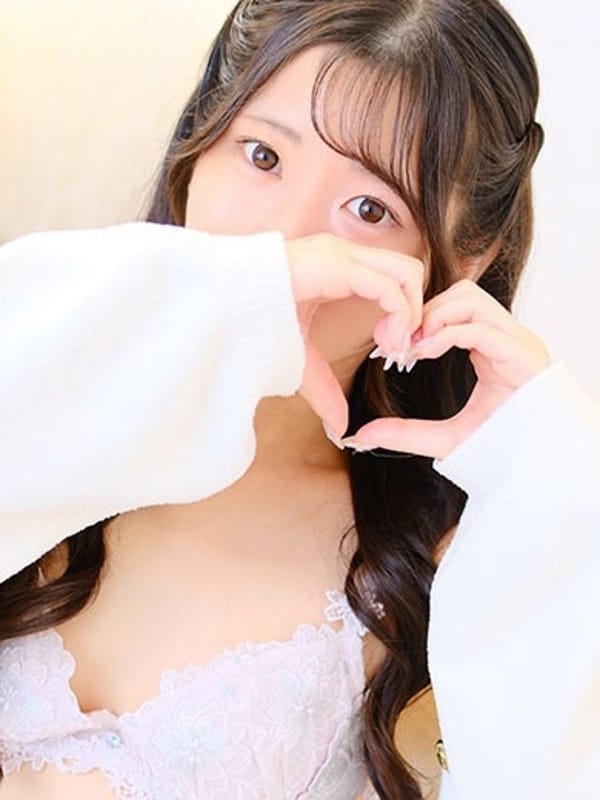 りおな|隙のあるエステでおすすめの女の子