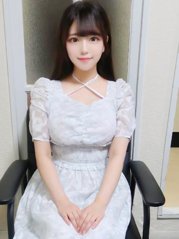 ゆりこ♪美巨乳の美少女|女子大生専門店白百合でおすすめの女の子