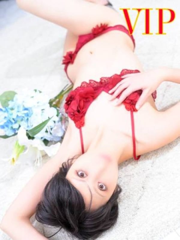 しずく|Respectでおすすめの女の子