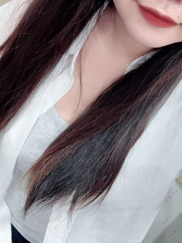 はな|レンタル彼女で評判の女の子