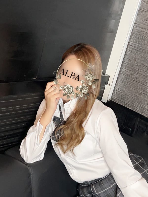 ナナ|ALBAでおすすめの女の子