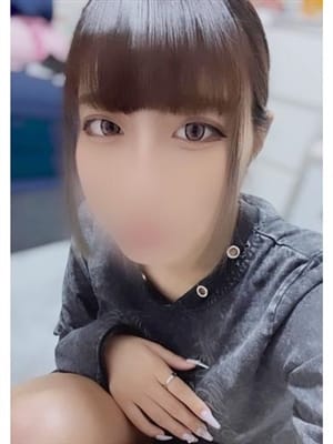 イズミ|ダイアモンドムーンでおすすめの女の子