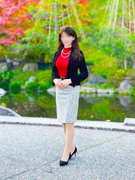 香坂 みな|こあくまな熟女たち金沢店(KOAKUMAグループ)で評判の女の子