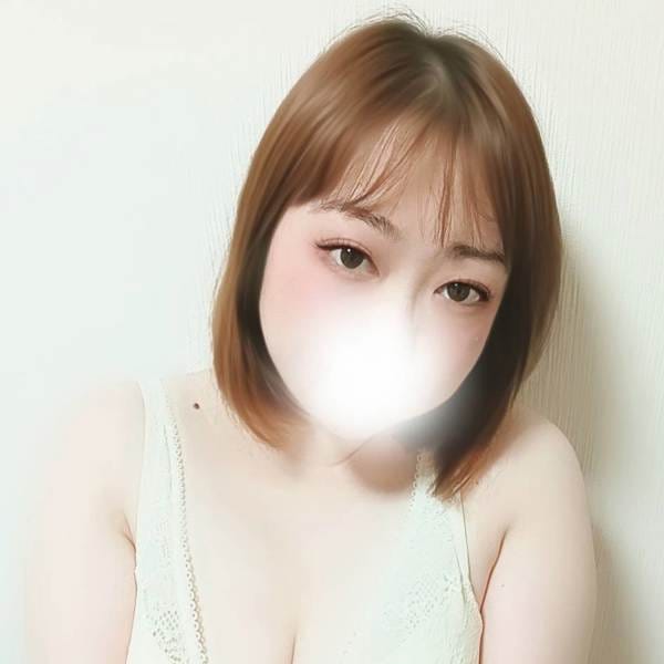 みい