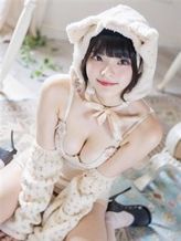 るる|美少女部屋でおすすめの女の子