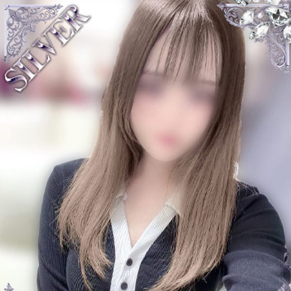 如月かれん【SILVER】