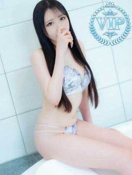 りせ|Premierで評判の女の子