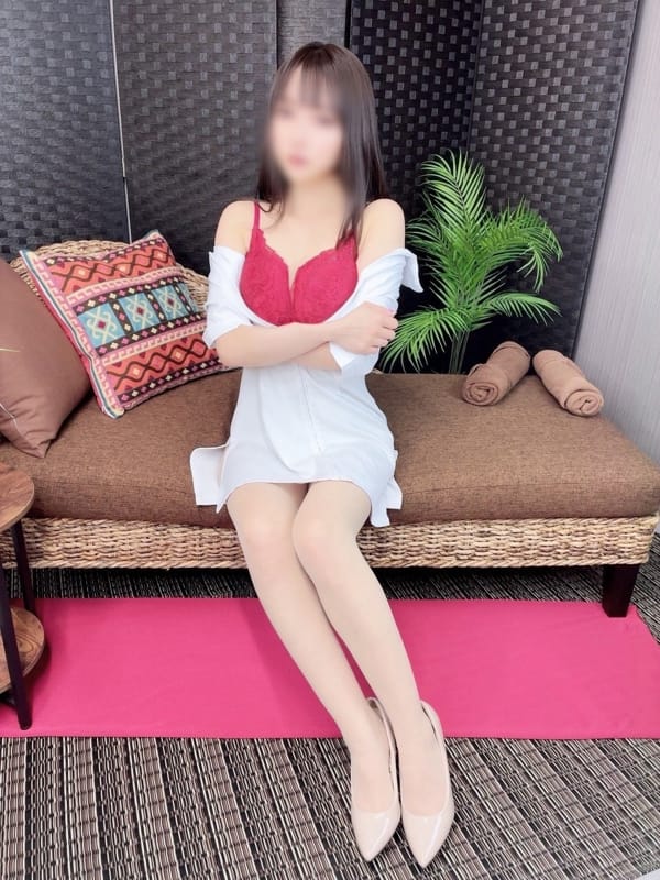 菜胡(なこ)|メンエスだけじゃ物足りない方の専門店！Deepで評判の女の子