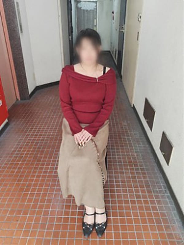 せな|妻天 梅田店で評判の女の子
