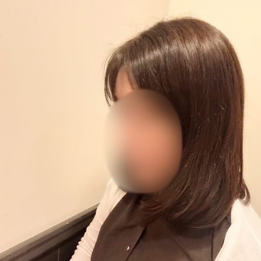 大越　桃奈