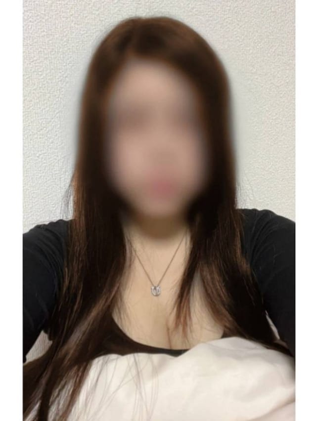 由羽（ゆう）|華恋～カレン～で評判の女の子