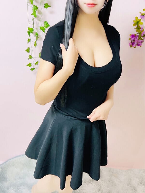 芹沢ゆめ