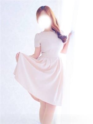 つゆり 夜の癒やし清楚系|ひみつの宅配便でおすすめの女の子