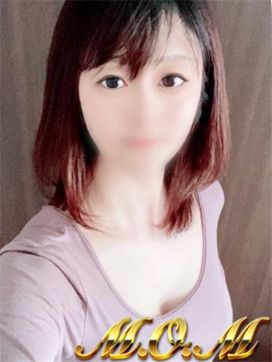 佐藤 華(さとう はな)|M.O.Mで評判の女の子