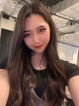 クレア【美しいボディーライン】|AVANTIで評判の女の子