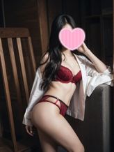 早見まこ|Nowでおすすめの女の子