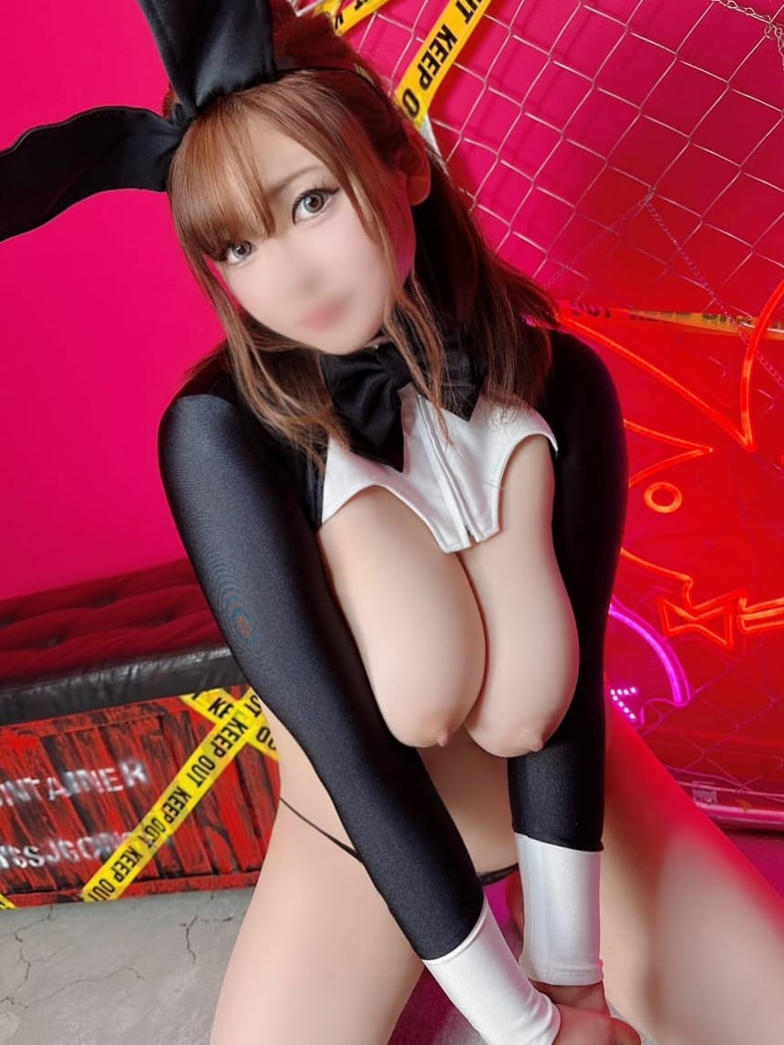 ひとみ|巨乳専門E－BODY（イーボディ）名古屋錦店～E＋Group～で評判の女の子