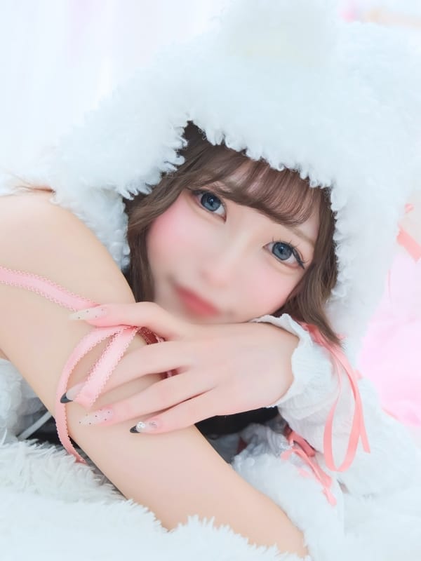えび|E+アイドルスクール 大阪・日本橋店で評判の女の子