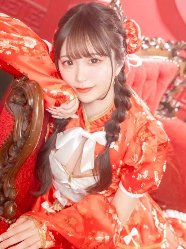 りな|E+アイドルスクール 大阪・日本橋店で評判の女の子