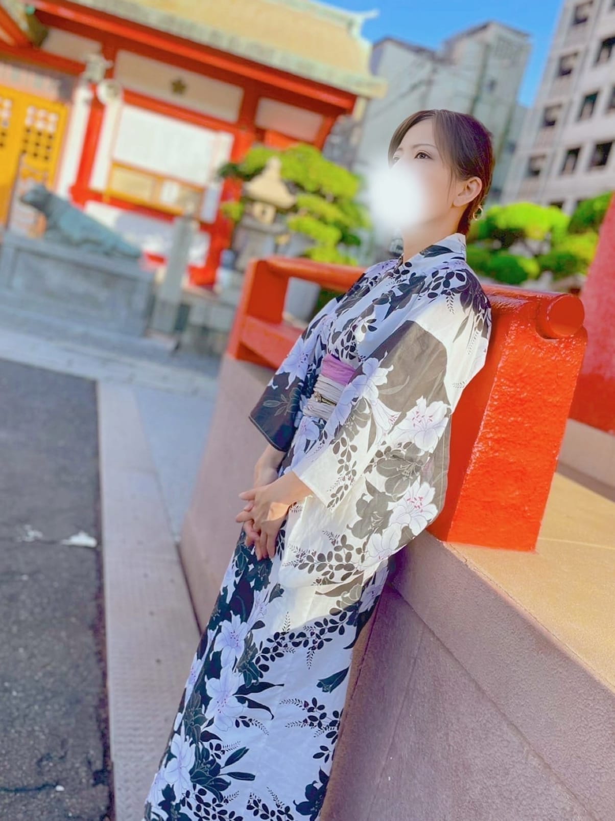 まき|エデンの園で評判の女の子