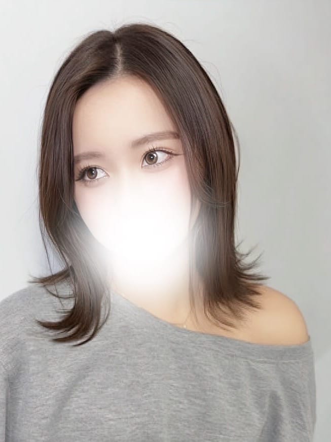 さな|エデンの園で評判の女の子